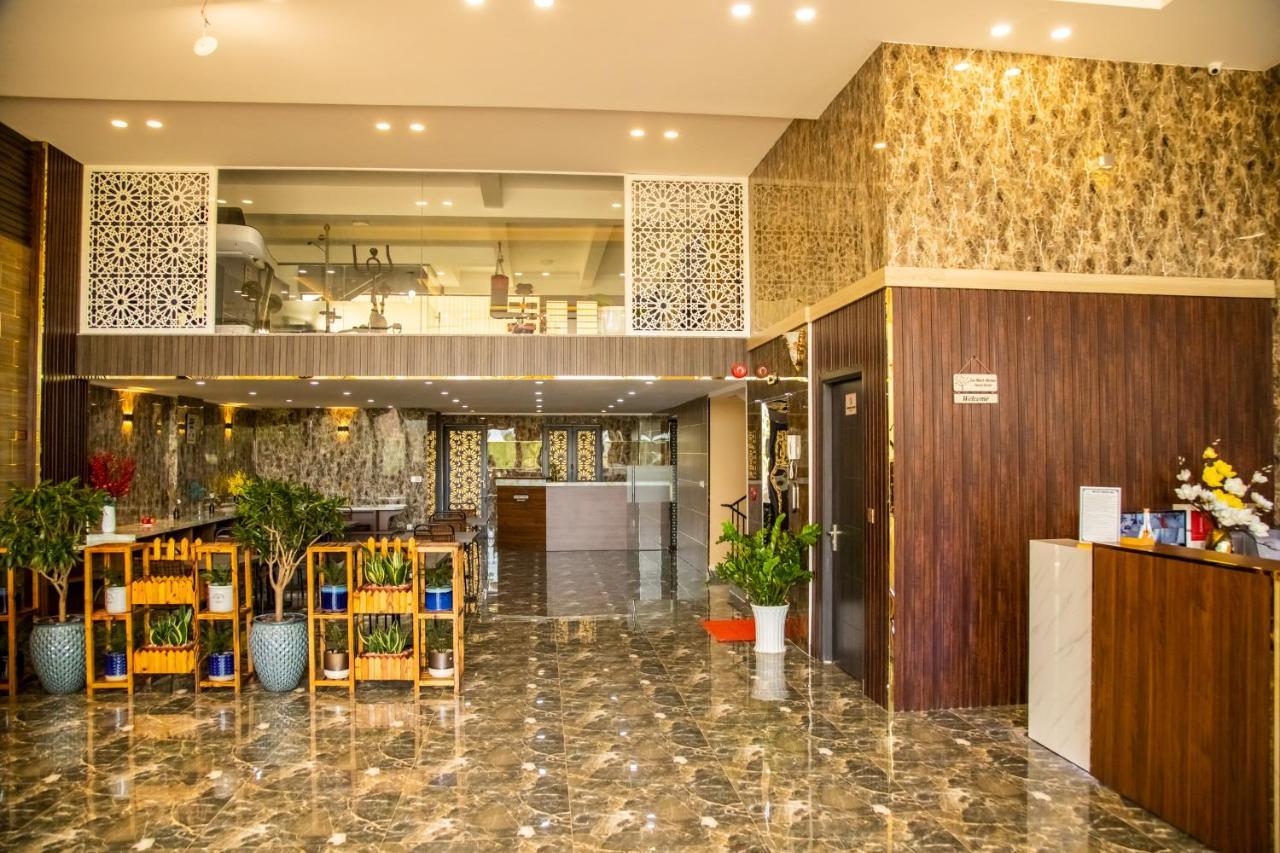 La Mia Lakeview Hotel Pleiku Dış mekan fotoğraf