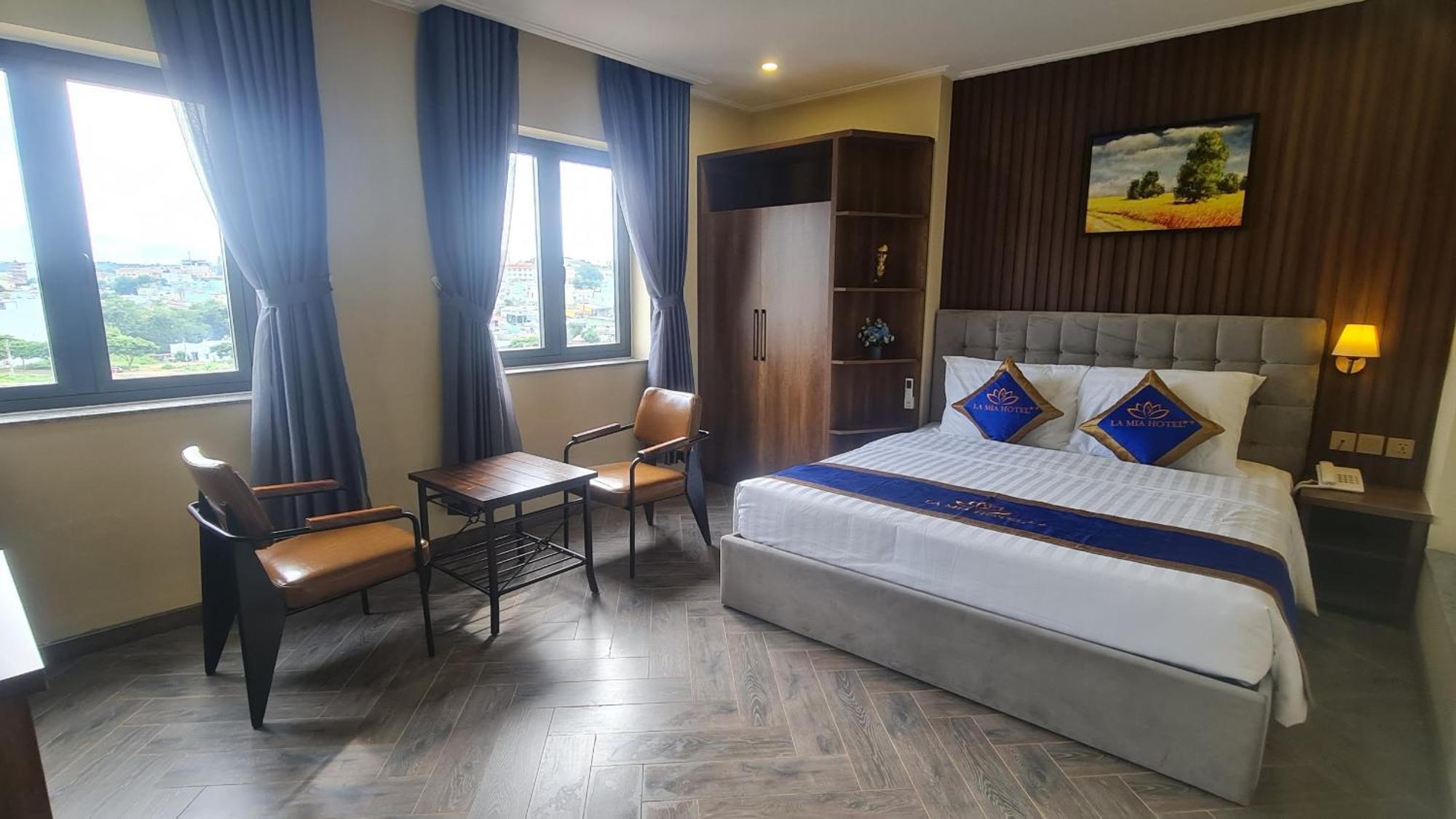 La Mia Lakeview Hotel Pleiku Dış mekan fotoğraf