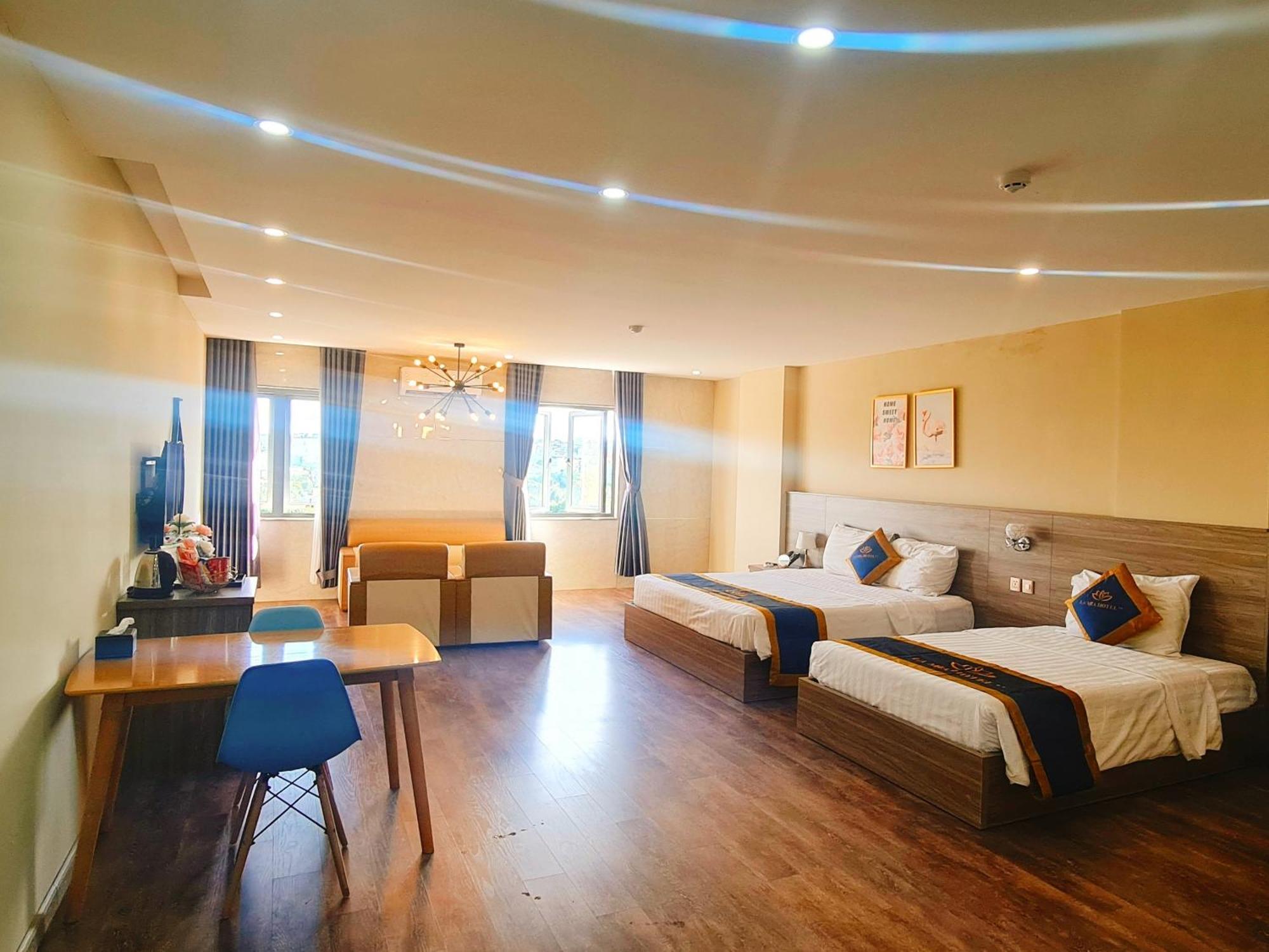 La Mia Lakeview Hotel Pleiku Dış mekan fotoğraf